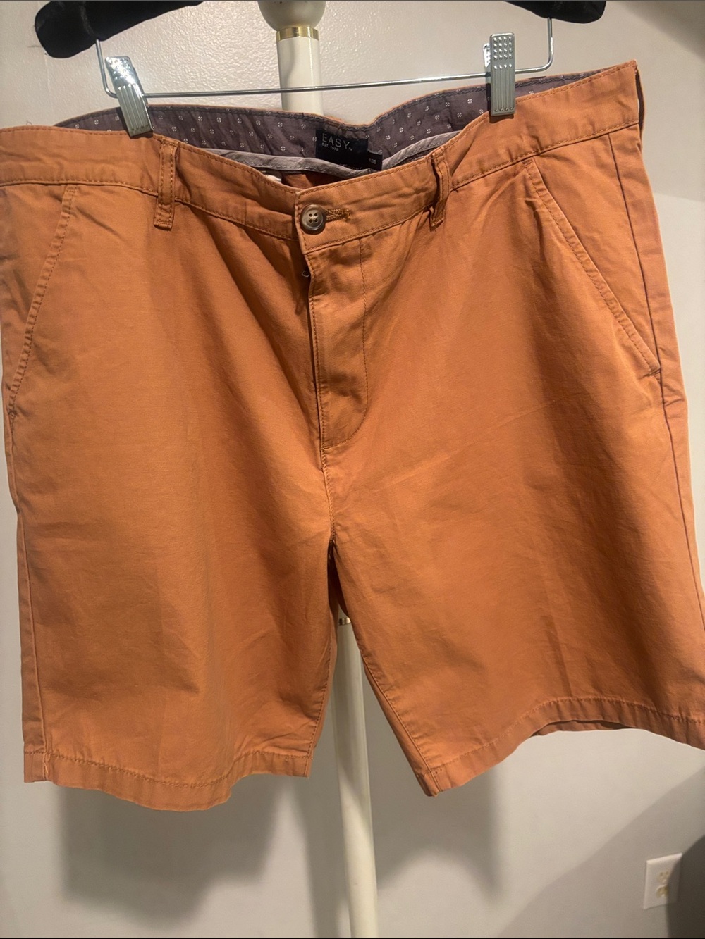 Men's Cargo Shorts in Burnt Orange – Easy Way